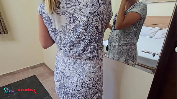 Image Corno assiste sua esposa loira foder com o BBC Dotado sem camisinha e ganha porra na boca