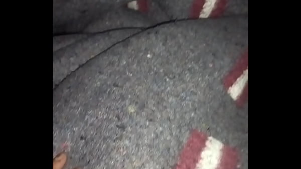 Image Joven de 18 acepta tener sexo por dinero mientras juega free fire parte 2