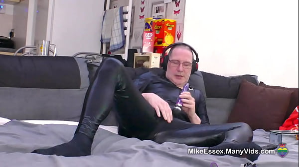Image Big cock DILF Mike Essex masturbating my uncut cock