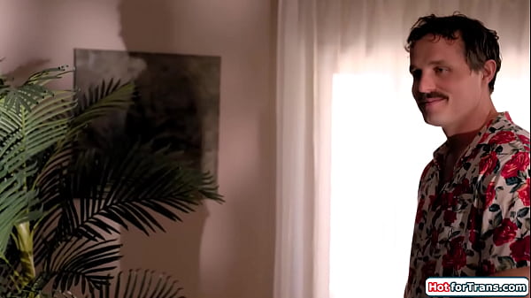 Image Latina caught cheating with hot big cock shemale Zariah Aura