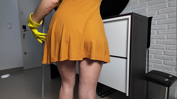 Image Stepmom stumbled upon a big cock and was creampied