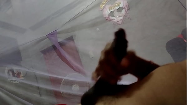 Image Homemade: I masturbate lying in bed and end up cumming