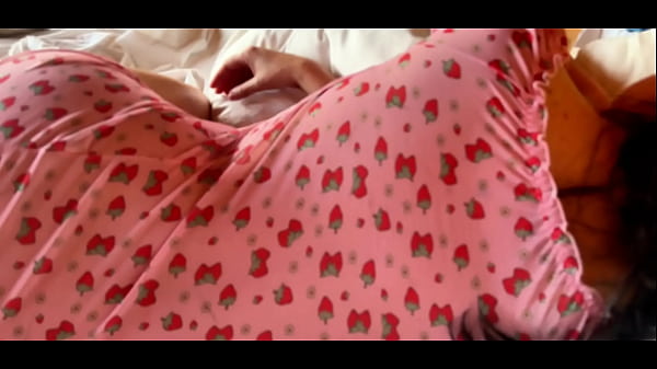 Image Pareja chilena amateur. Despierta a su novia con masajes y cogida rom&aacute_ntica