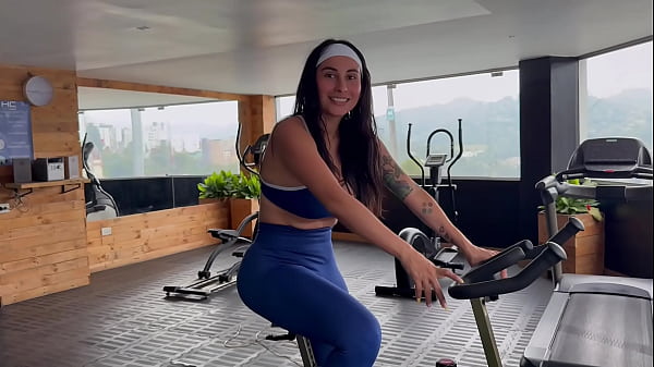 Image CULEO CON MI VECINA DESPUES DE SALIR DE EL GYM