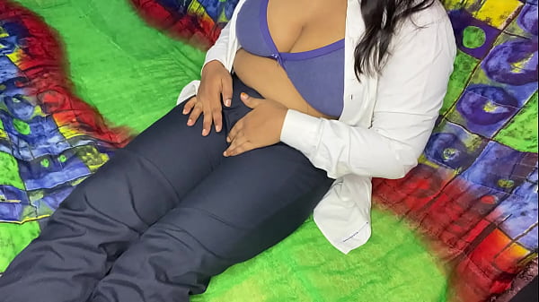 Image Indian Ladki Job Se Ghar Par Aate Hi Pussy Finger Karne Lagi Hot xxx Girl Viral Mms Video