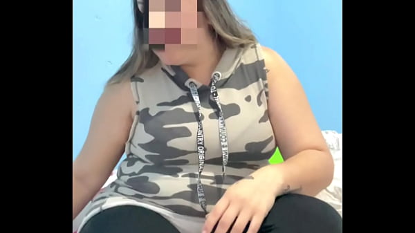 Image Casada da bunda grande chupa,faz anal no pelo e deixa gravar