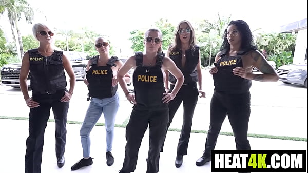 Image The Beat Cops - Reverse Anal Gangbang Luke Longly, Cory Chase, Amiee Cambridge, Melanie Hicks, Rae West, Bree Brooks