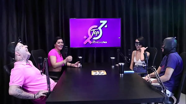 Image Mesmo com a mascara no rosto corno &eacute_ reconhecido nas ruas - Monica Lima ensinando aos Novinhos da Imperium o tes&atilde_o de dar para um pau maior que tem em casa completo no RED