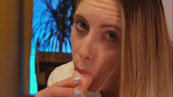 Image Blowjob and saliva playing
