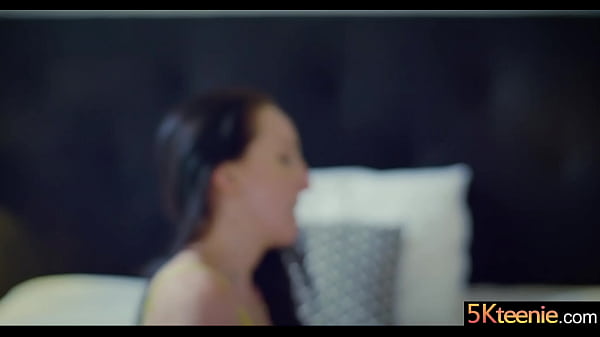 Image DIRTY BLOWJOB - TEEN BABE - DEEP THROAT - Bella Angel