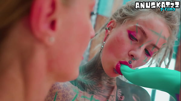 Image Lesbian show with big toys, extreme toy masturbation