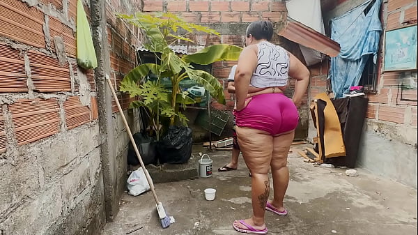 Image PERVERTIDA MILF FOLLANDO A SU EMPLEADO EN EL TRABAJO