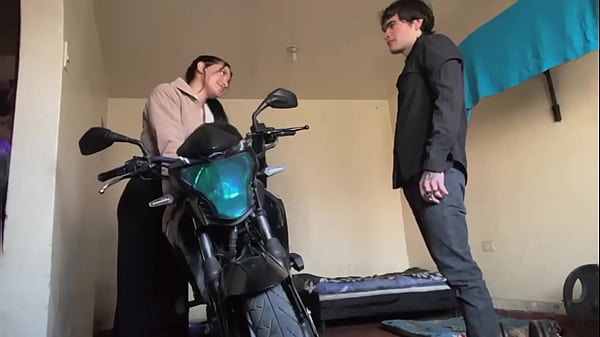 Image Me cojo a mi Hijastra bien rico cuando nos dejan solos en la casa!