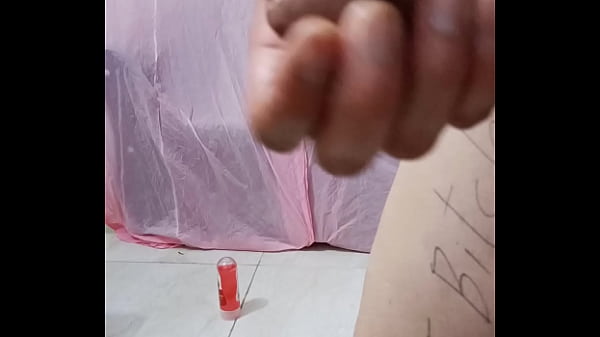 Image expands her pussy and fucks herself with a large 3 inch diameter dildo, aspiring to insert a big penis into it.