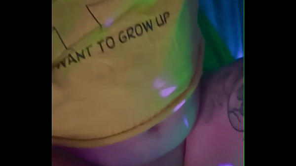 Image Hot ass pawg taking dick missionary n getting cumshot