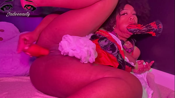 Image Red riding Loves Getting Her Holes ReSized