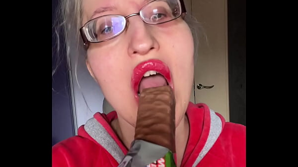 Image Giantess Big Lips Big EyeGlasses ASMREating Snickers Protein Bar