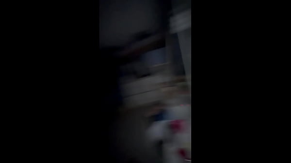 Image A esta putita de 19 a&ntilde_os le encanta mamarme la verga hasta acabar en ella