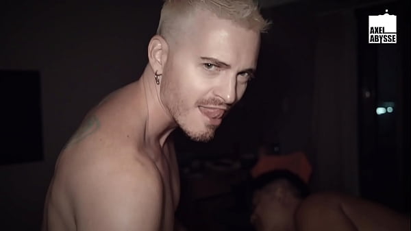 Image Dominant Axel Abysse Stretches Gary And Jeffrey's Hole