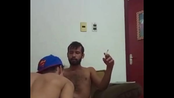 Image Pau grosso jorrando leite