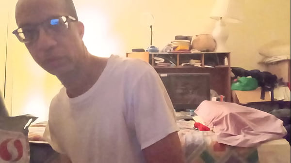 Image BLACK GAY HAVING FUN WITH HIMSELF