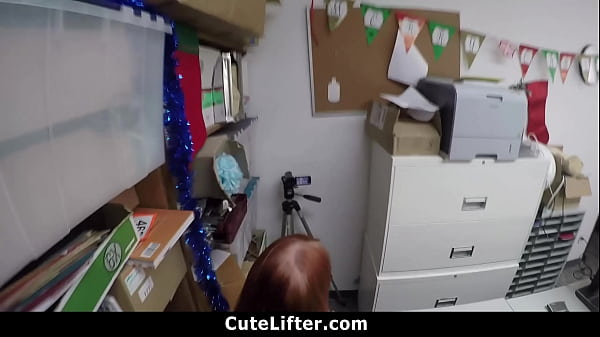 Image Suspect Is Caught Fighting and Stealing, Leading to A Strip Search and On-Site Consequences - Cutelifter