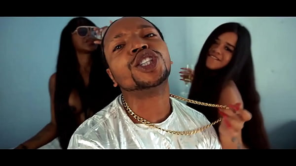 Image Minha madrasta me obrigou - baile Funk - Revoada em outro patamar - MC EL DUBL&Ecirc_