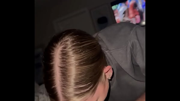 Image Petite College Girl Gets Fucked By Football Player - Baby Bree