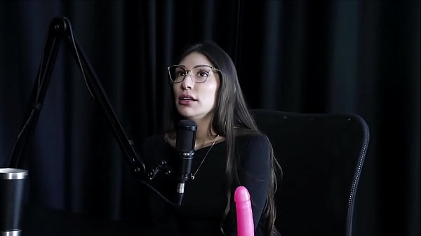 Image VEJA A ENTREVISTA SAFADA E CHEIA DE PUTARIA COM A MELINA KHALIFA NO PORN CAST BRAZIL - PARTE 5 (WATCH ON: SHEER/RED)