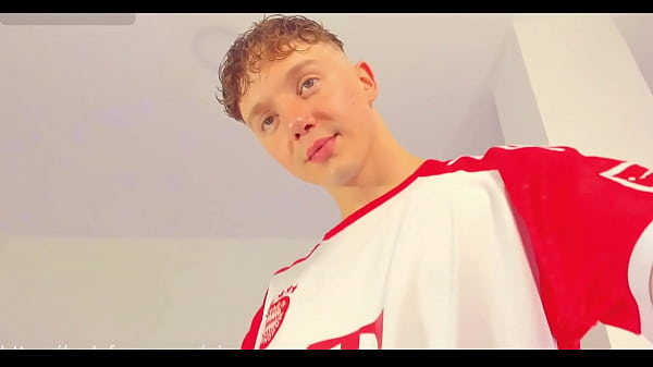 Image Twink with Huge Cock cum a lot at Cam