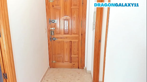 Image Delivery man gets a pleasant surprise