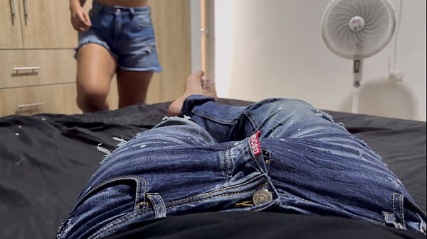 Image nalgona colombiana sabe mover su culo encima de la verga