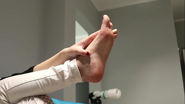 Image Feet Playing during watching Tv
