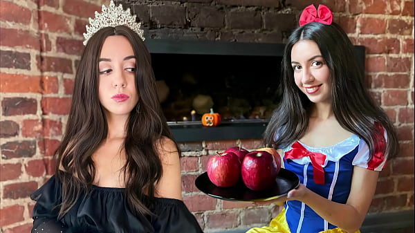 Image Snow White Has Sex With a Gnome in Secret from the Queen on Halloween