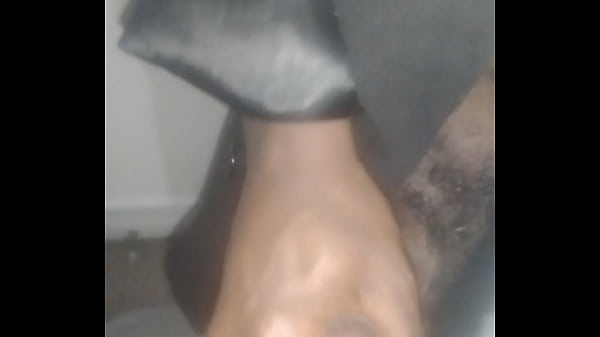 Image Singing, dressing up, and masturbating for free to stay warm in colder October anyone can join along 5