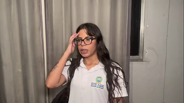Image A rola do meu padrasto n&atilde_o tem sossego dei a buceta e o cu pra ele pq n&atilde_o tinha ningu&eacute_m em casa.