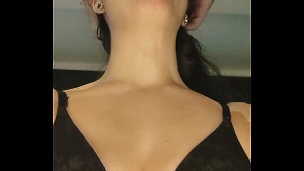 Image POV intenso: Debora Mendes faz oral   cavalgada invertida de calcinha preta com gozada por fora no motel