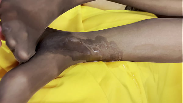 Image Mature cougar cumshot betweeen foot bdsm compilation .