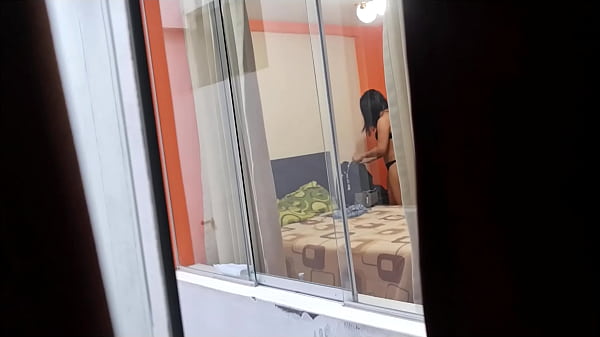 Image mi vecina colombiana follando con su novio voyeur