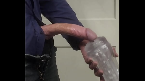 Image Fucking my fleshlight Huge Cumshot