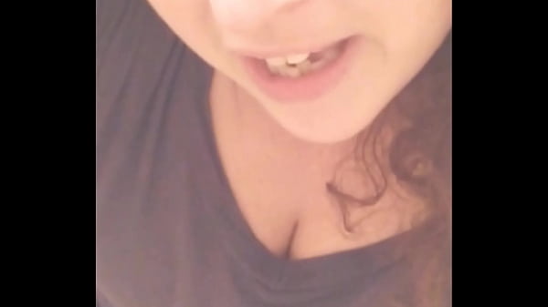Image Upclose Pierced Pussy Peeing