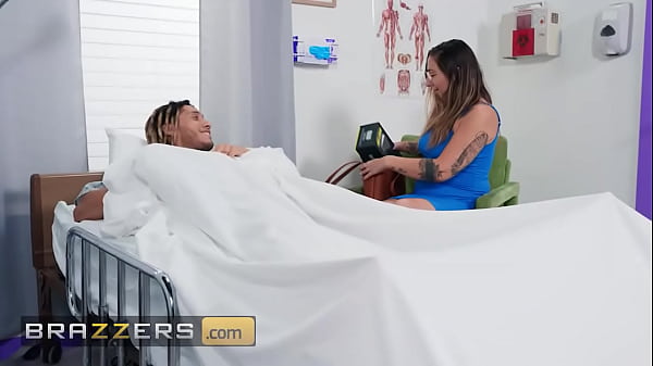 Image BRAZZERS - Sizzling Hot Kayley Gunner&rsquo_s Private Nursing Session Gets Derek Savage Rock Hard