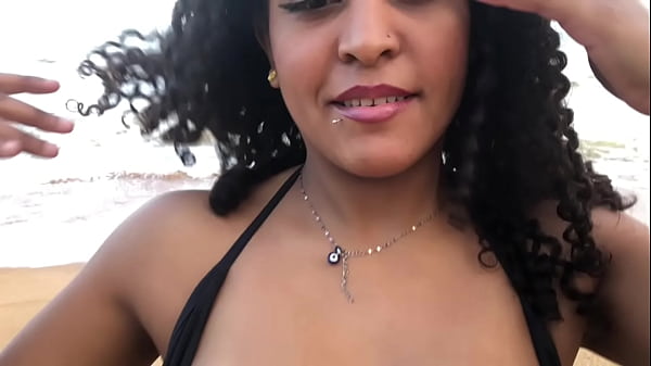 Image Conheci essa linda morena na praia, conversar vai conversar vem at&eacute_ que rolou uma bela foda