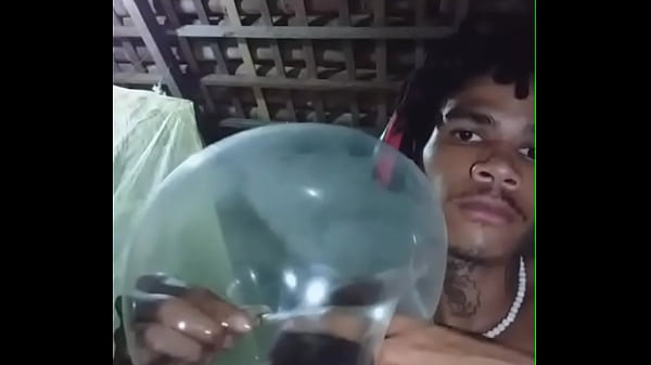 Image Como fazer um cuzinho artificial em casa simples pr&aacute_tico e r&aacute_pido, com apenas uma camisinha e uma linha