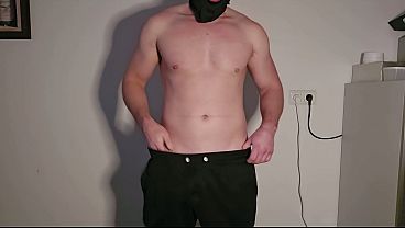 Image BUFF & BALD! Hunk PhantomGentX Strokes His Massive GIANT COCK On Camera