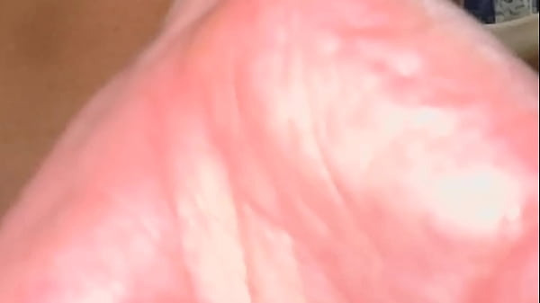 Image Amateur Pink Pussy: 282 days after losing her virginity.