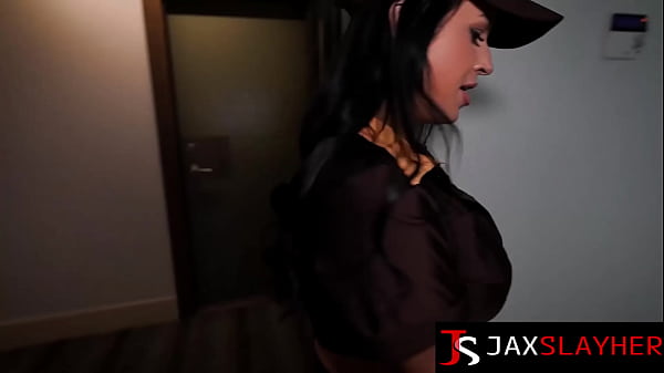 Image Big Booty Miss Boddy Delivers BBC For Interracial Wild Fuck