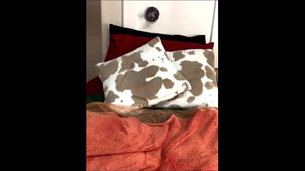 Image Pussy Blast Spreading