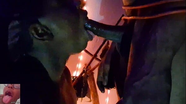 Image PERFECT LIPS|-take his soul on halloween night an gave the sloppies head slurping his dick until he NUT!!!