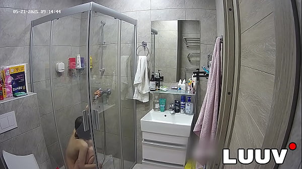 Image LUUV. Sexy Kareflore films her homemade shower routine for her real show